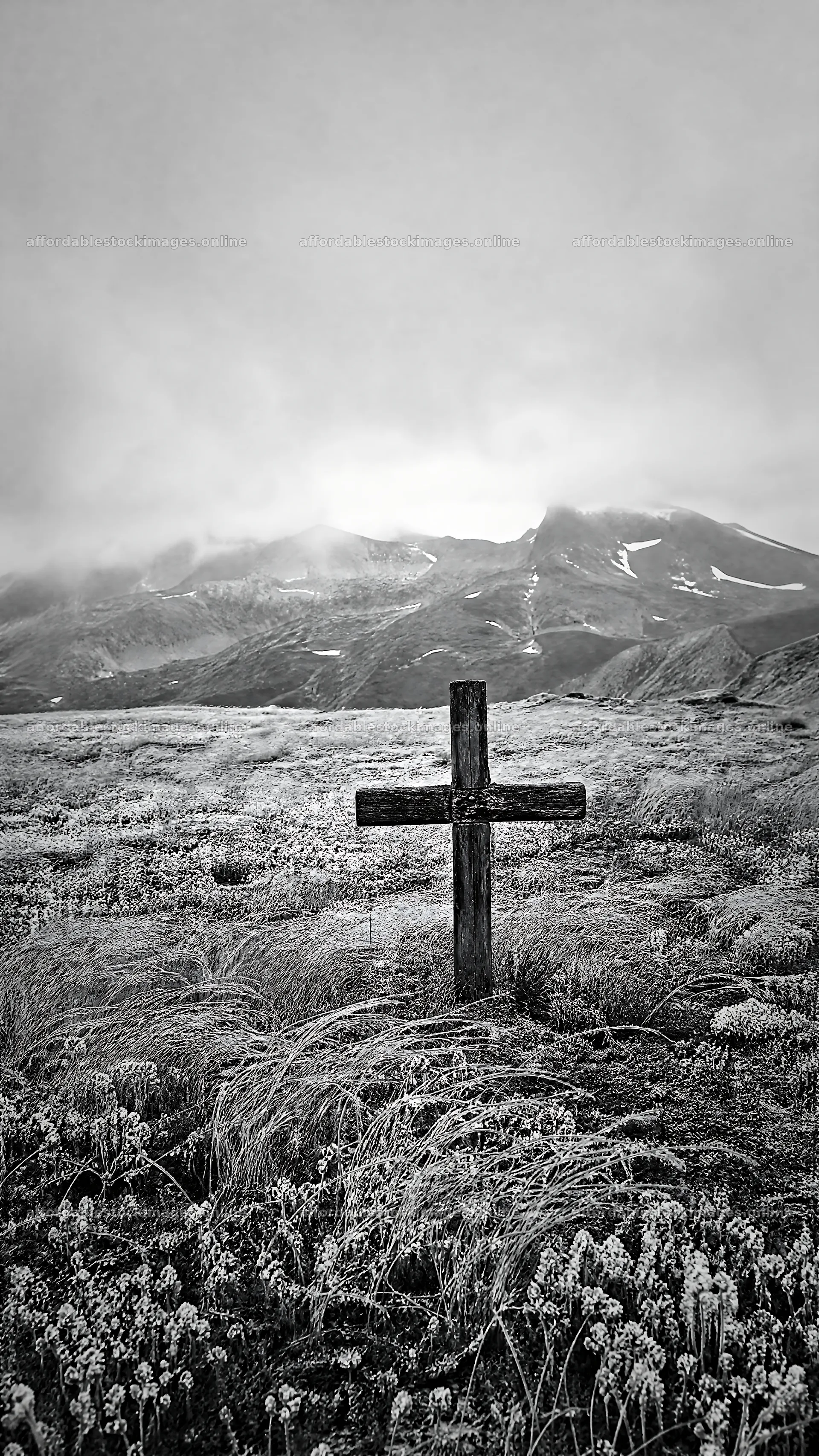 Christian cross in winter mountain meadow – stock images 5952x10584